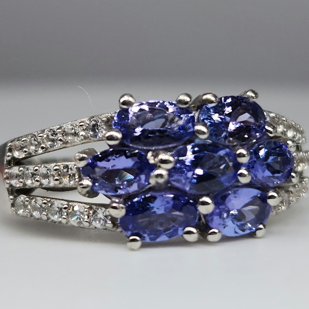 AAA Tanzanite. Zircon. Ring.